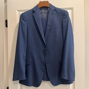 Madison Navy Men's Suit Jacket and Pants